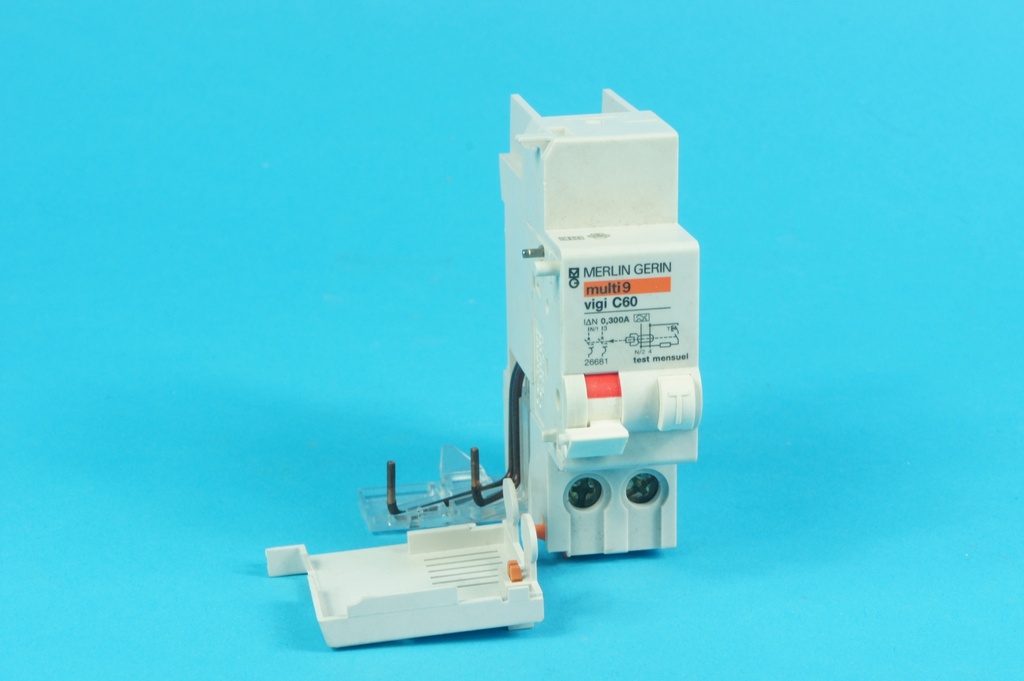 Merlin Gerin 26681 Multi9 Vigi C60 25 A 300 mA 220/380 VAC 240/415 VAC residual current (earth leakage) add-on block 2 poles