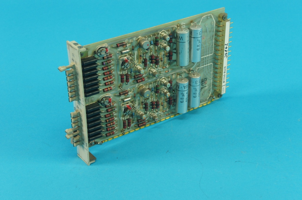 Siemens M11140-B4410 7TT1144-1/DD A5-C212 module with 2 Timers Setting Ranges: 0.2-12.8 sec /0.2-12.8 sec