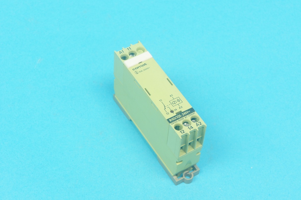 Comat B103/220-240VAC modular power relay 220-240 VAC 50/60 Hz coil and 1 change over (CO) 10A 250 VAC contact, with free-wheeling diode and reverse polarity protection, with integrated LED position indication