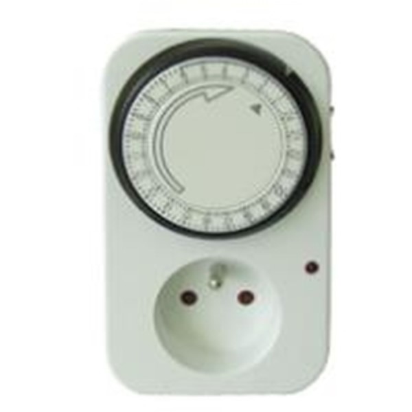 24H Mechanical timer 1FD/2A 16A 3680W max