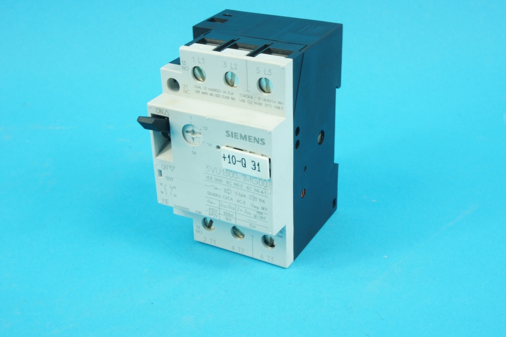 Siemens 3VU1300-1MG00 Motor starter protector 1 - 1,6A with 1 N/O and 1 N/C contacts