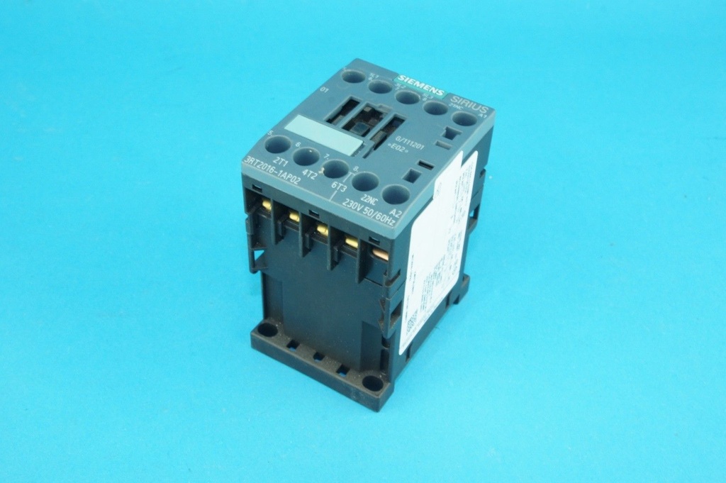 Siemens 3RT2016-1AP02 Sirius Contactor 3-pole 230V 50/60Hz