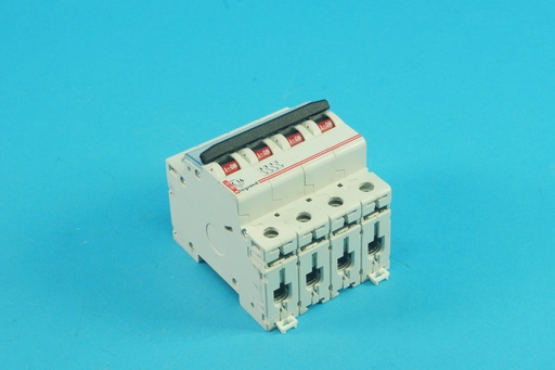 [006142-C] Legrand 006142 C16A 4-pole circuit breaker 3KA