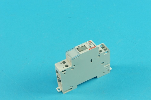 [04006-C] Legrand 04006 2-pole latching relay 16 A 24 VAC coil  2 N/O 250VAC, 1 module